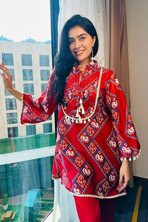 Red Fusion Festive Set
